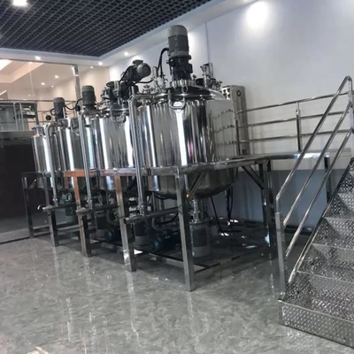 ISO9001 Emulsifying Chemical Mixing Tank Antirust Multi Fungsi