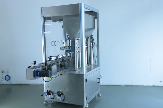 2.2KW 4 Kepala Mesin Penuh Cairan Kosmetik 1400*1000*1700mm 30-50 Botol / Min